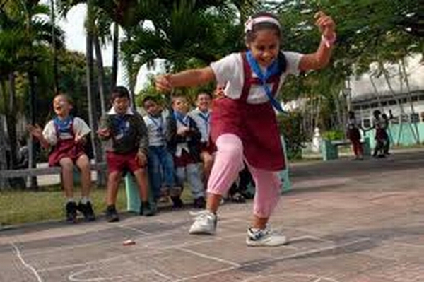 ninos-debiles-visuales-escuela-abel-santamaria