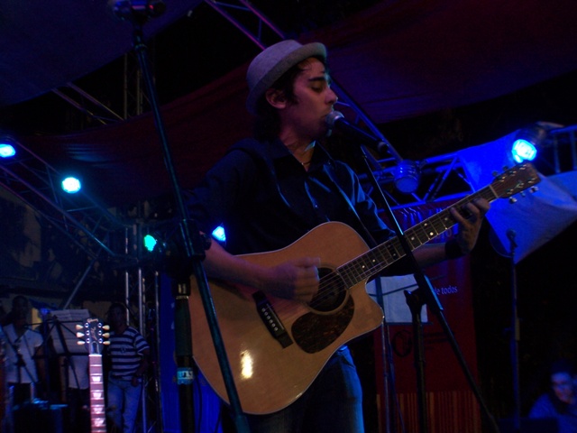 Adrian Bera, Concierto por amor 02