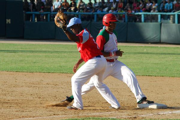 Las Tunas Vs Ciego de Avila- 02