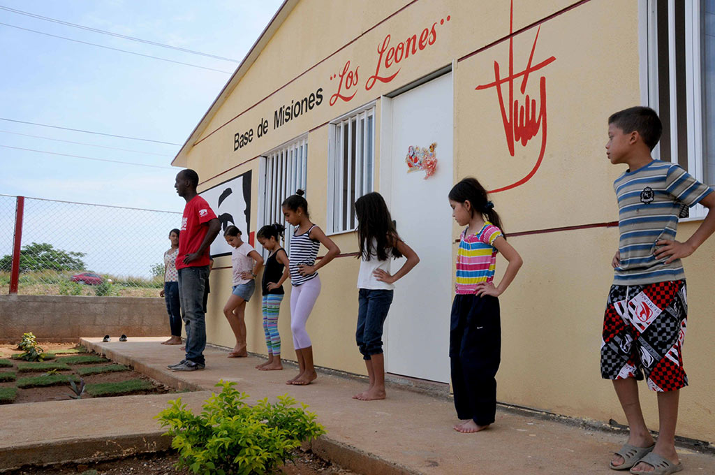 Misiones cubanas en Venezuela