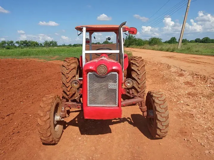 Tractor Tractor