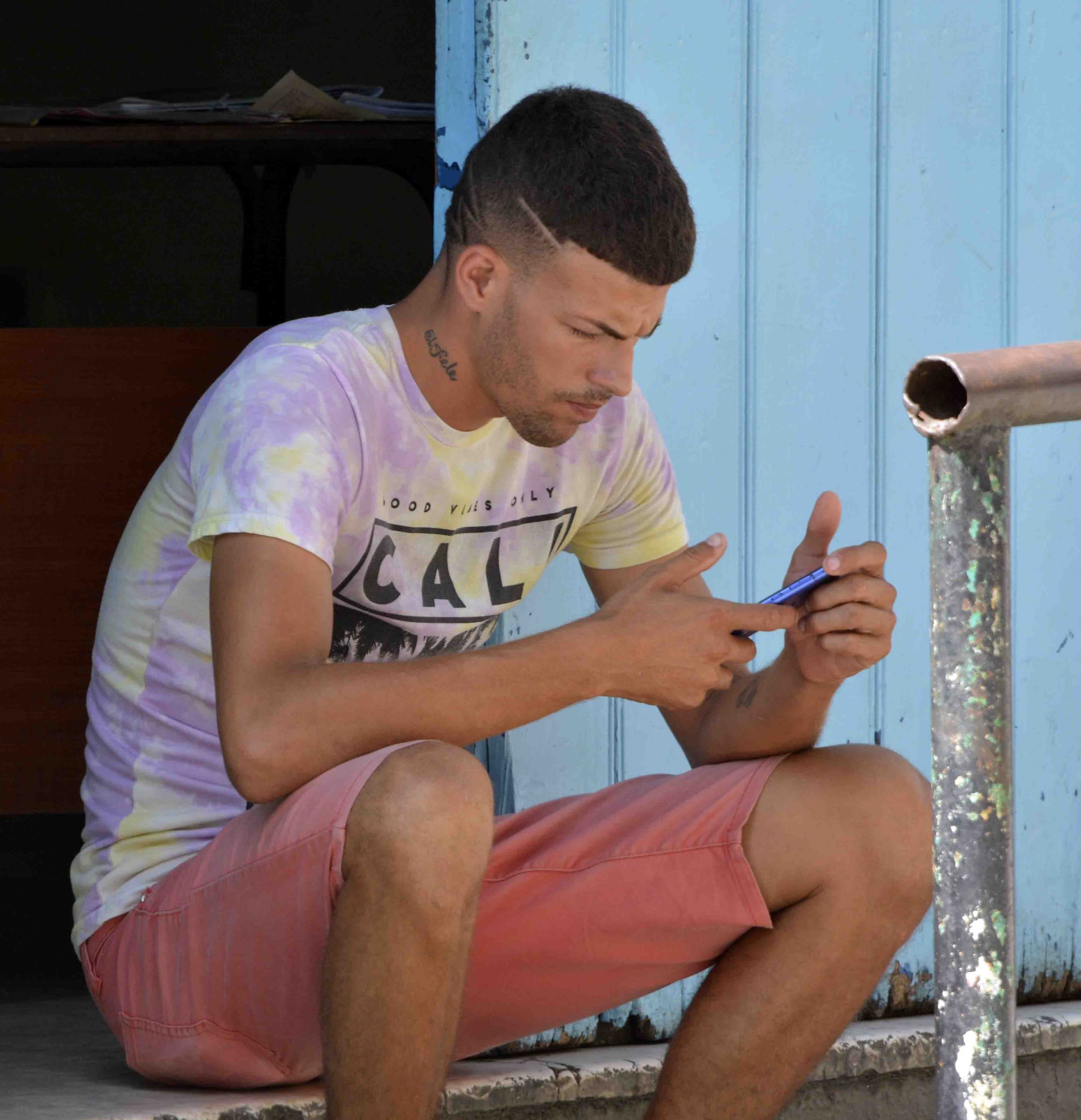 Uso del telefono movil Uso del telefono movil