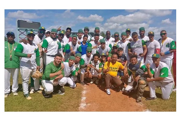  Beisbol: Lobos y Sultanes a la final de Clubes Campeones
