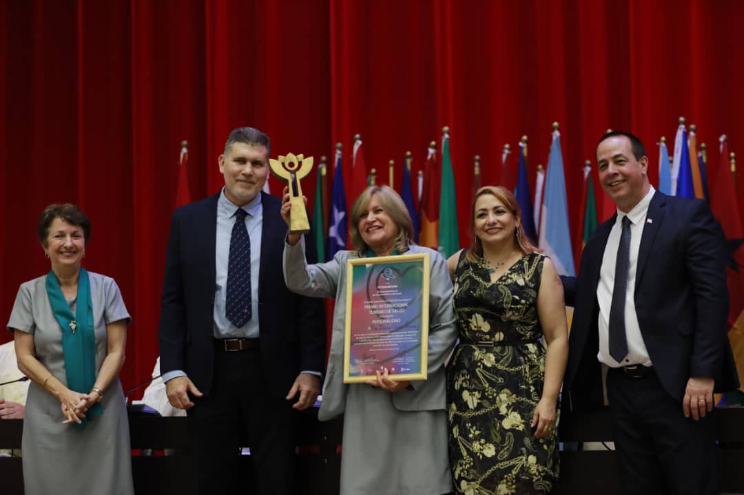 Una feria comercial para pese al bloqueo ofrecer Salud para todos Una feria comercial para pese al bloqueo ofrecer Salud para todos