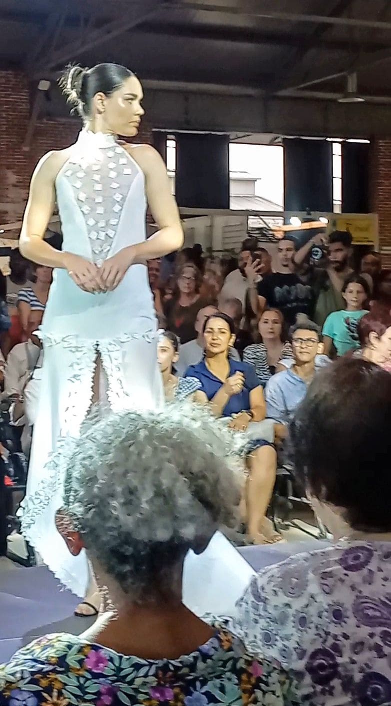 En Línea con la Moda