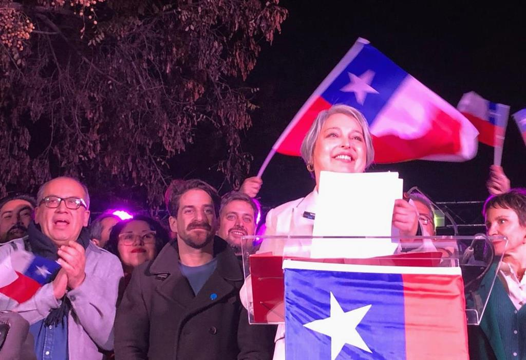 Candidata del progresismo chileno toma delantera en elecciones primarias