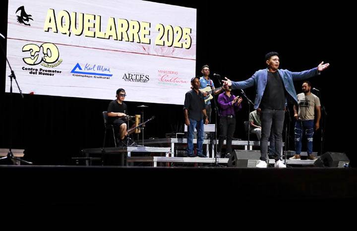 Reír, contar, reír 	