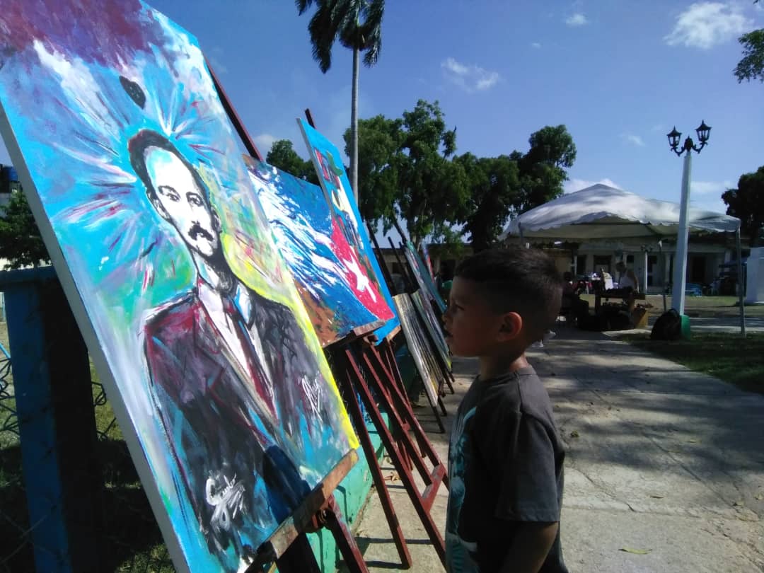 Expedición Cultural en 10 de Octubre Expedición Cultural en 10 de Octubre