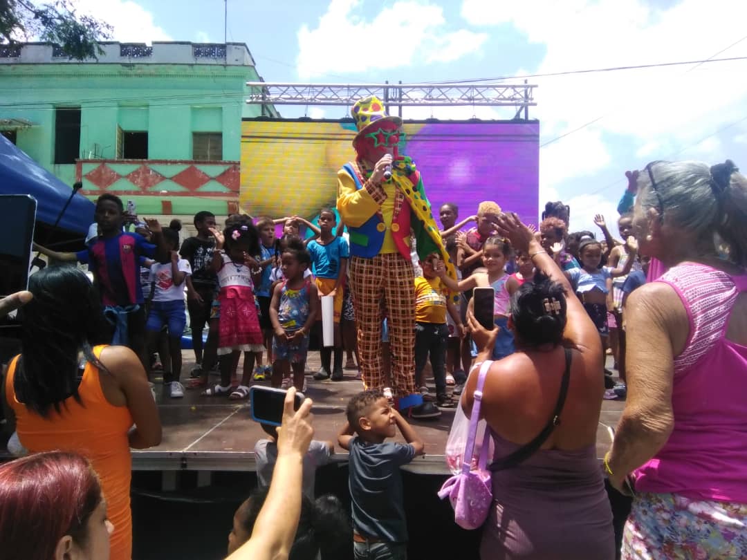 Expedición Cultural en 10 de Octubre