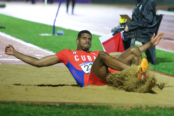 Aniel Molina, Campeón en Salto de Longitud. Foto: Mónica RF/ Jit