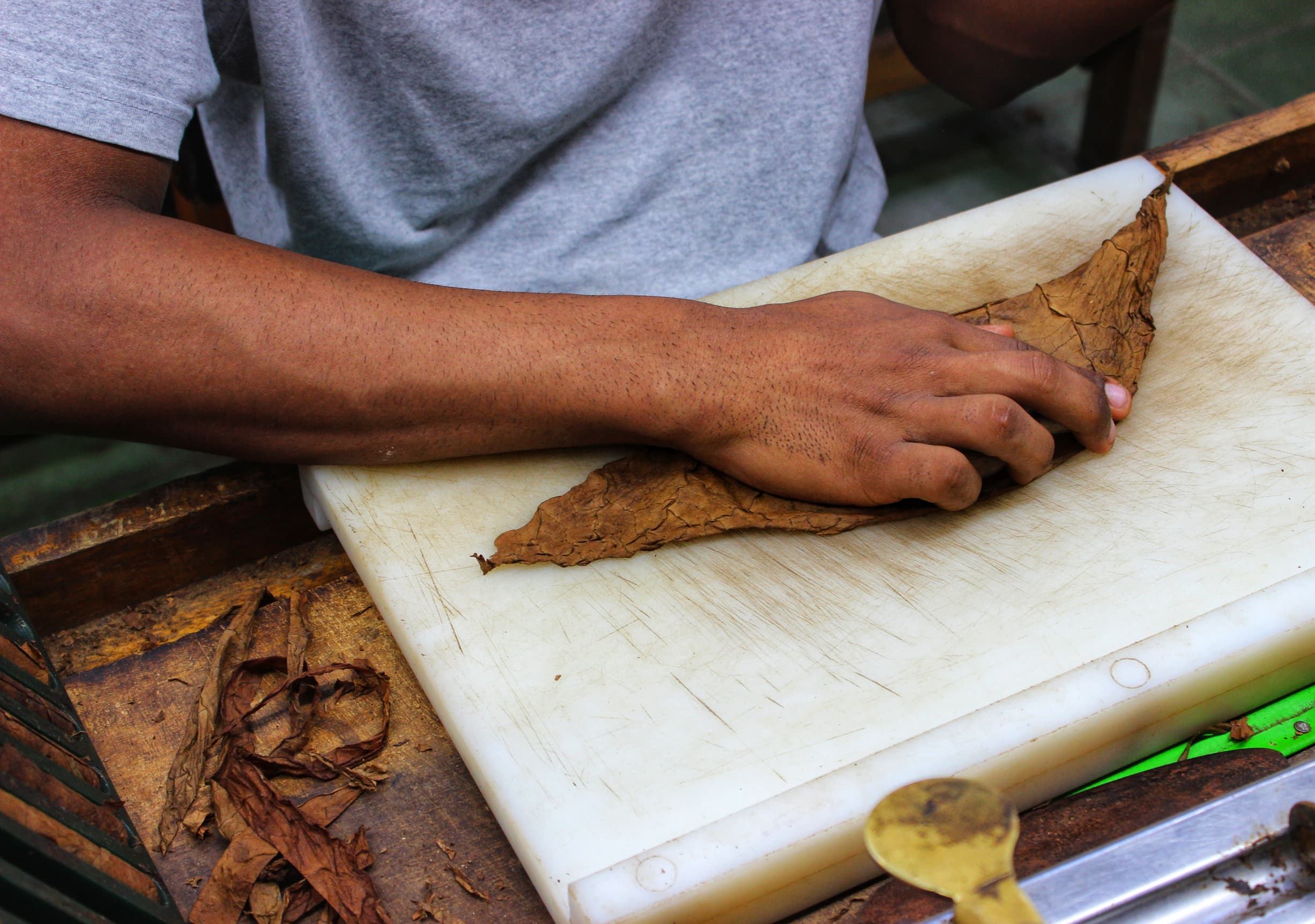 Astros que se deshacen como volutas de humo Astros que se deshacen como volutas de humo
