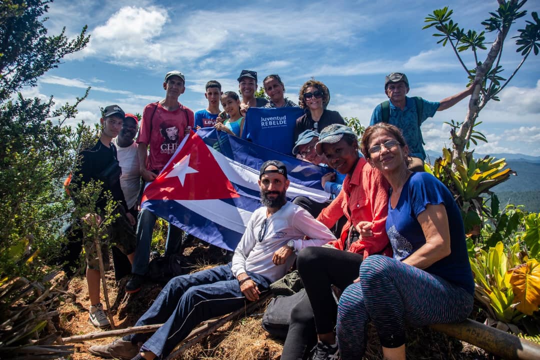 Al Yunque llegamos por todos.