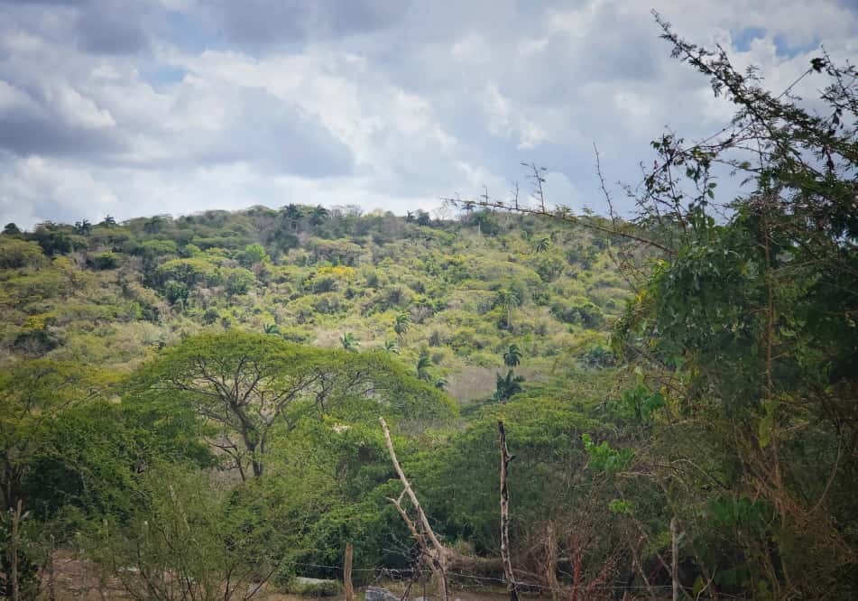 La teoría de la Tierra hueca La teoría de la Tierra hueca