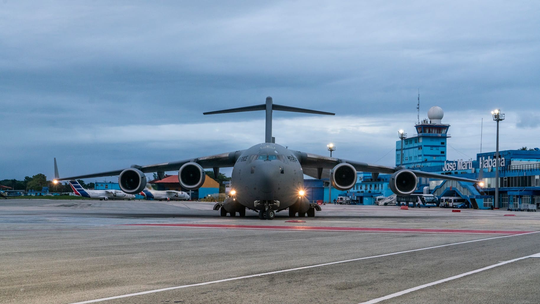 Desde la tierra de Gandhi, la esperanza. Desde la tierra de Gandhi, la esperanza.