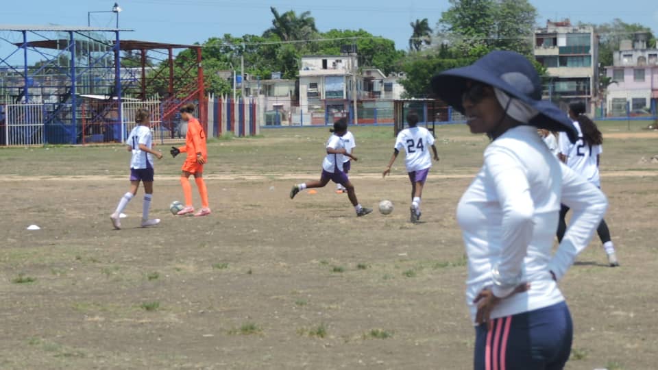Reinas de la cancha